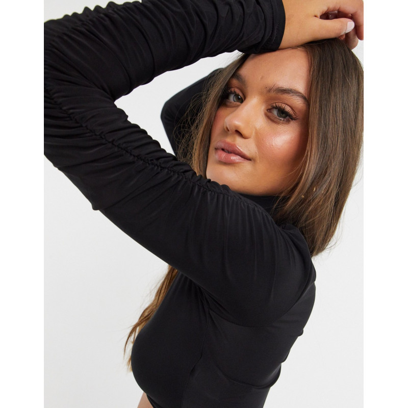 Missguided ruched sleeve...