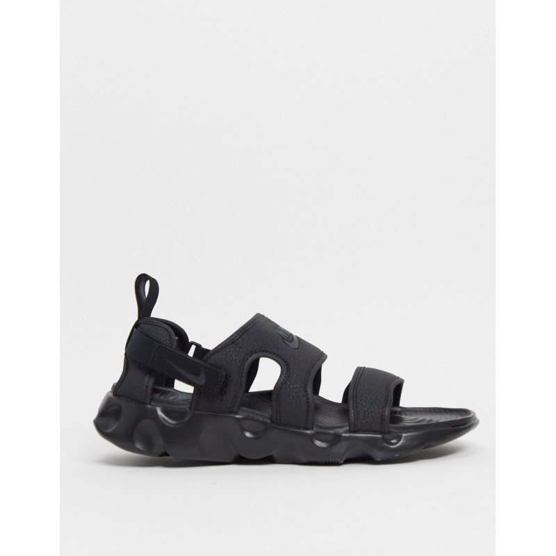 Nike Owaysis sandal in black
