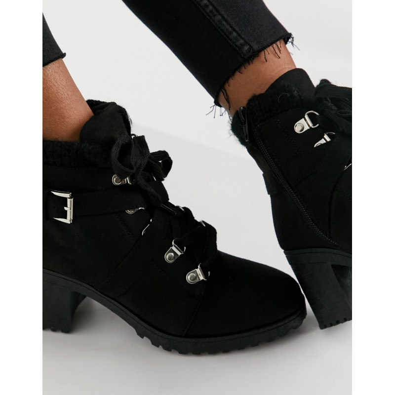 Qupid heeled Ankle boots