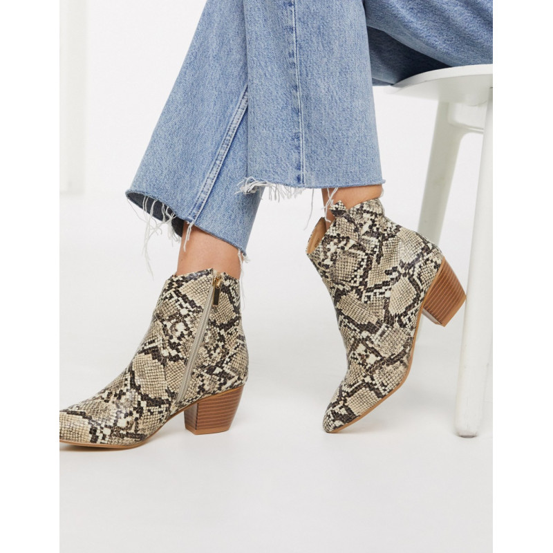 Oasis western ankle boots...