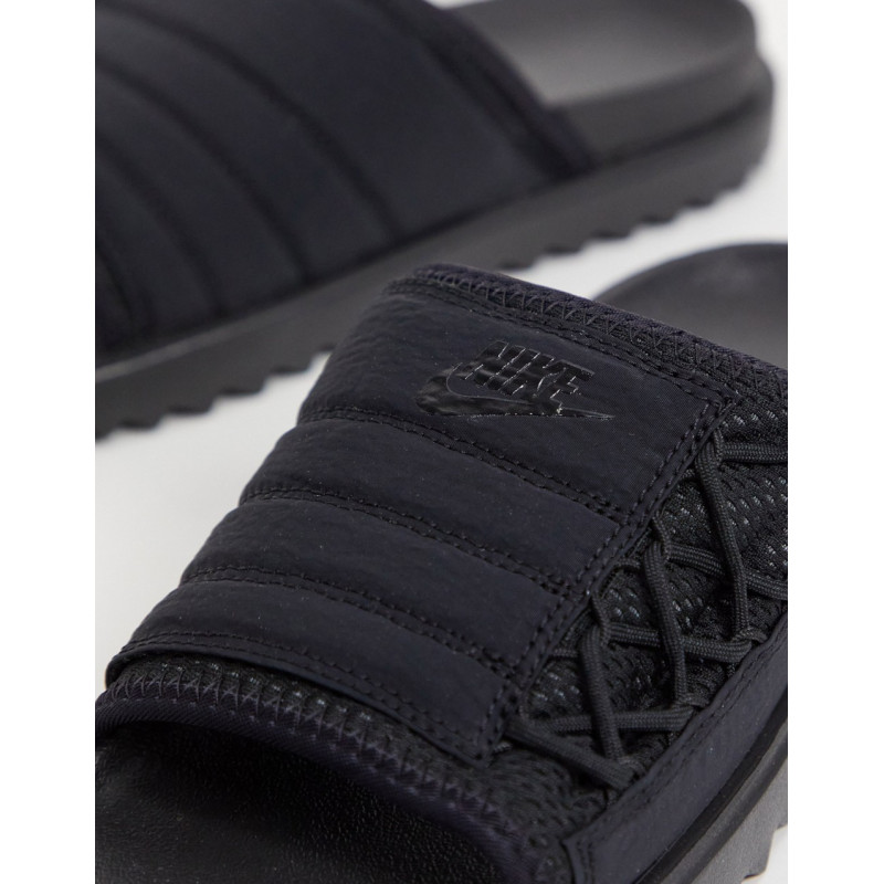 Nike Asuna sliders in black