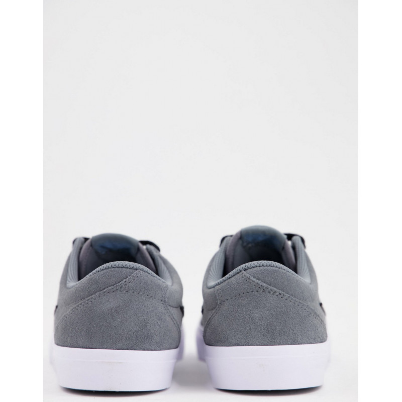 Nike SB Charge Suede...