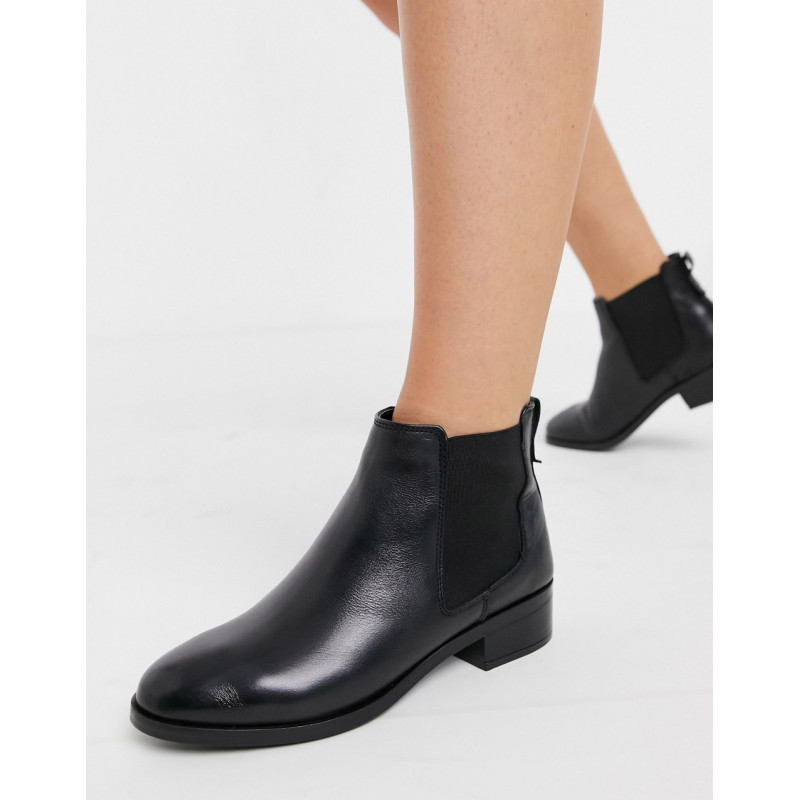 Aldo chelsea boots in black