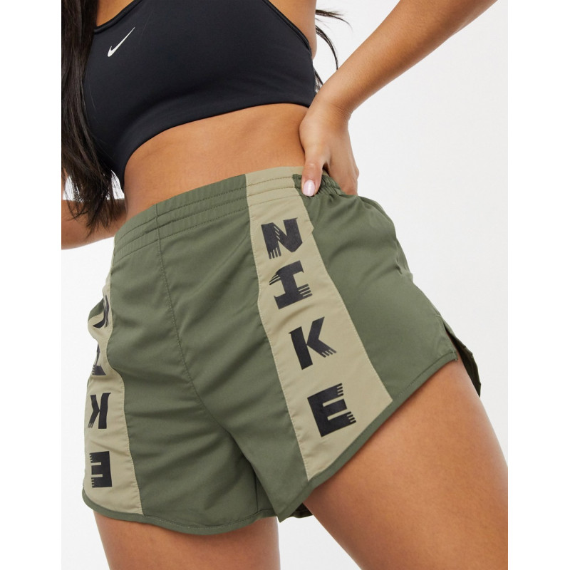 Nike shorts in green