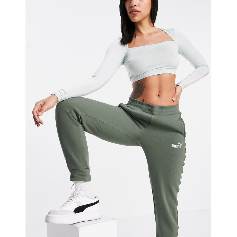 Puma Amplified joggers in...