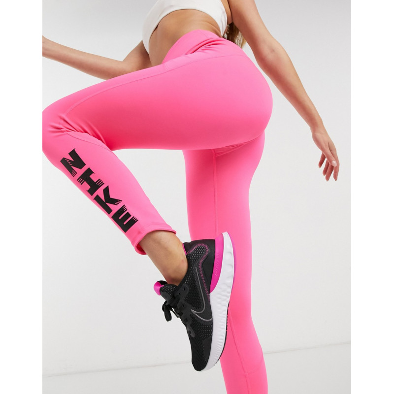 Nike leggings in pink