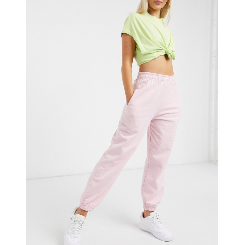 I Saw It First joggers in pink