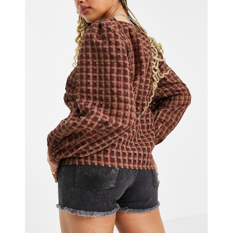 Vila puff sleeve top in check