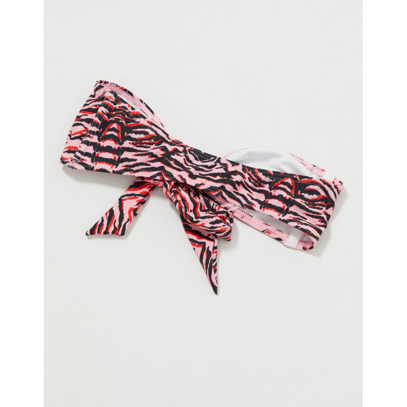Luxe Palm Tiger Bow Tie...