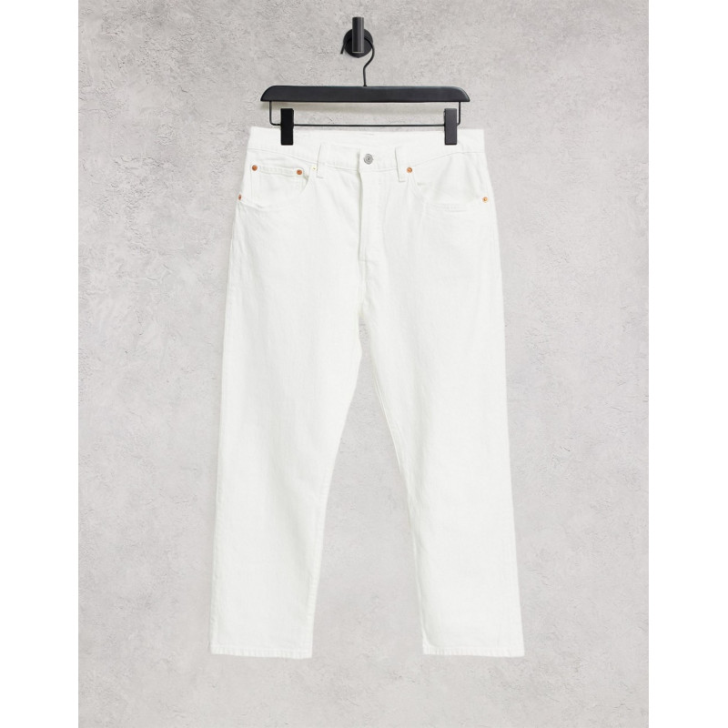 Levi's 501crop jeans in white