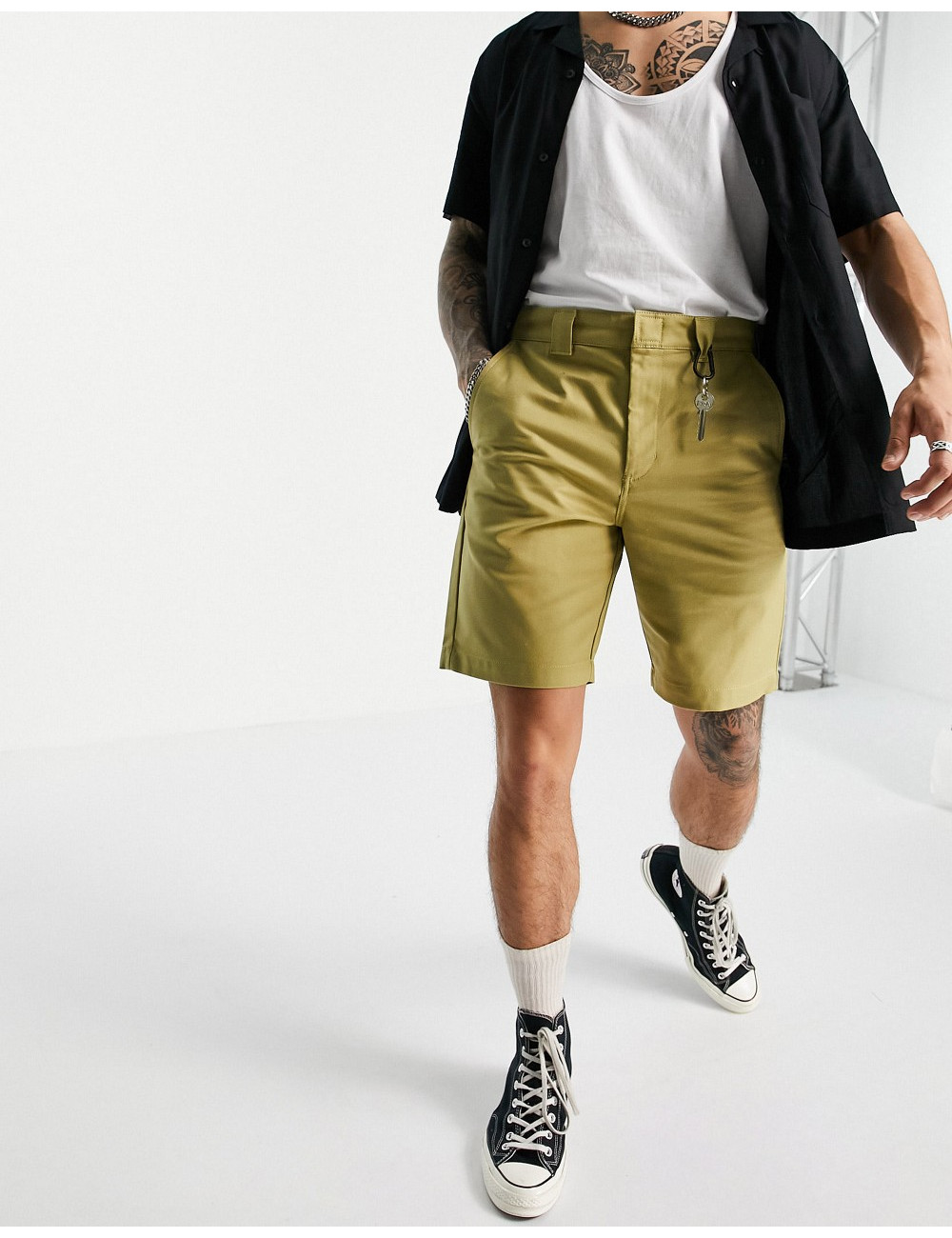 Dickies Cobden shorts in khaki
