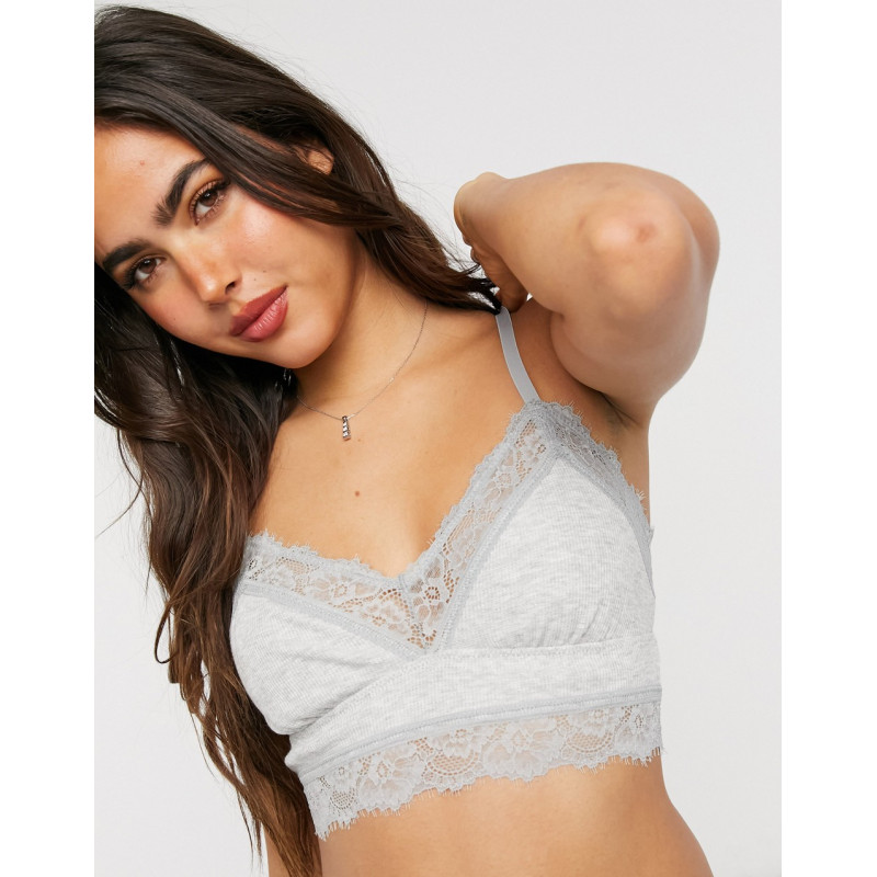 Aerie triangle lace...