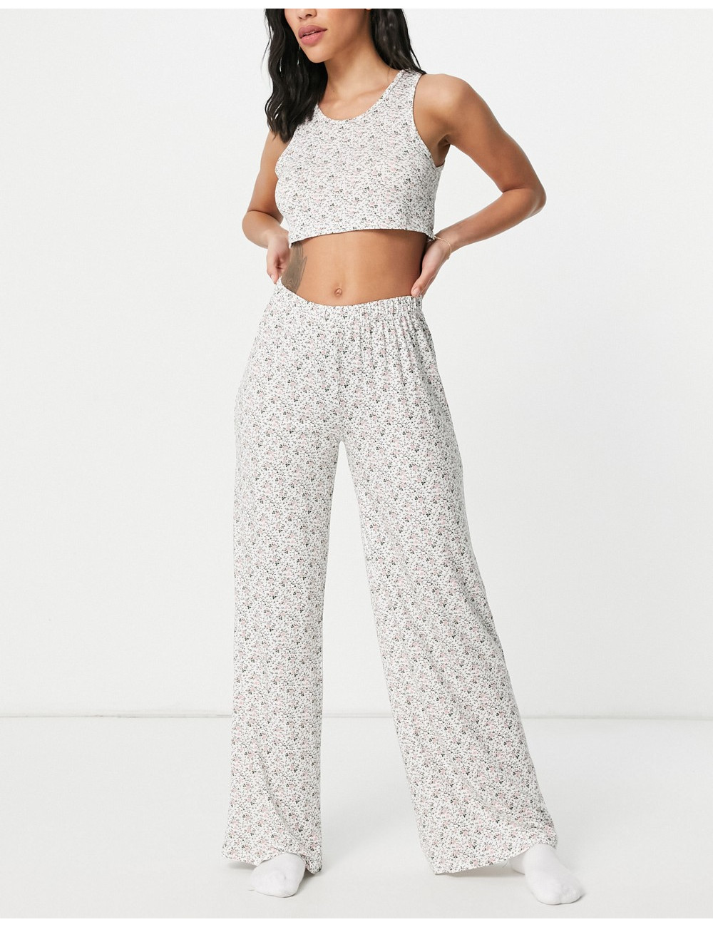 Missguided crop top and...