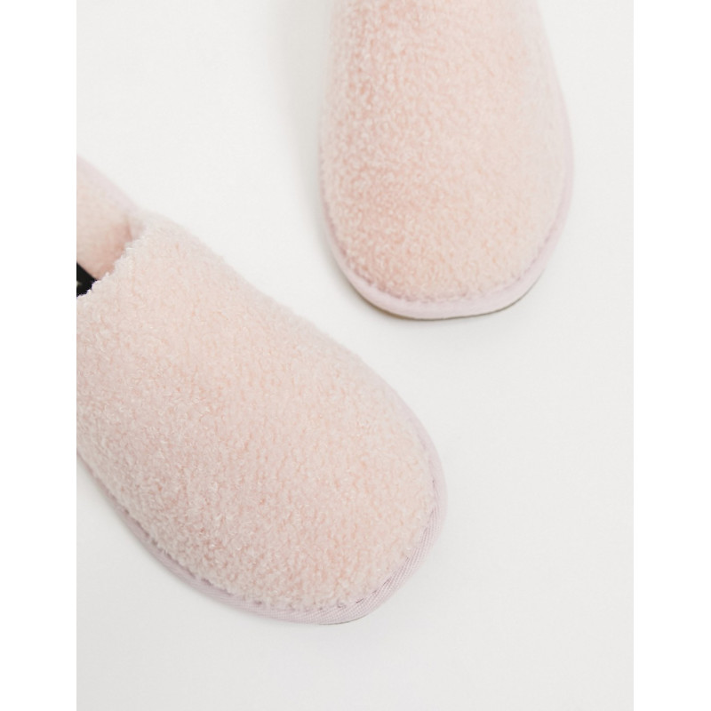 Vero Moda slippers in pink