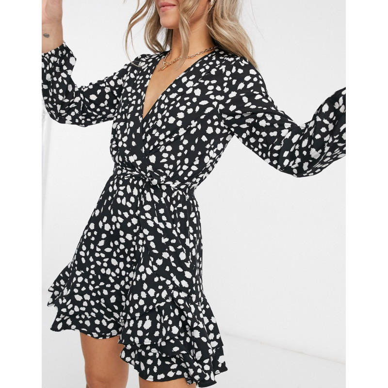 Influence wrap dress in...