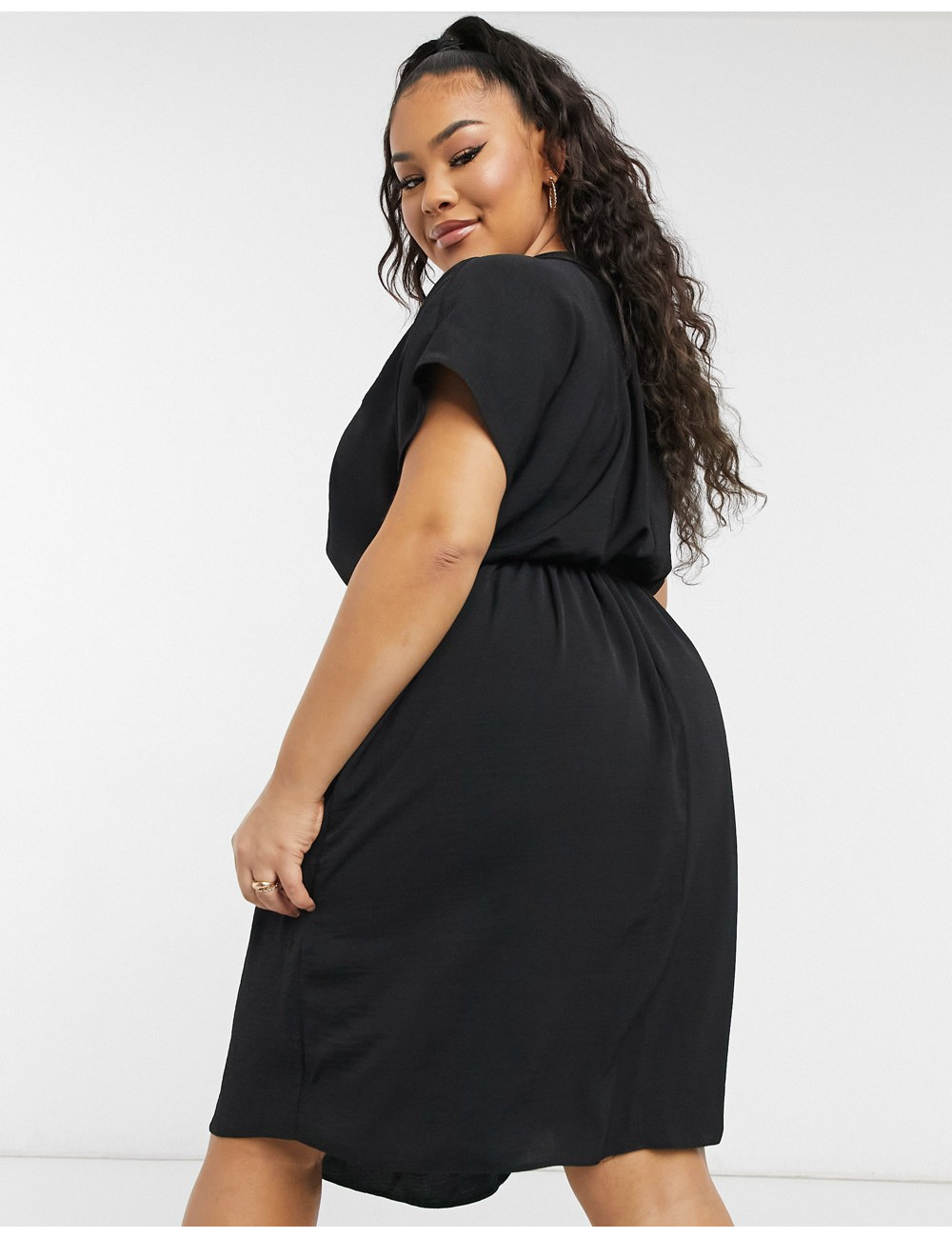 New Look Curve belted dress...