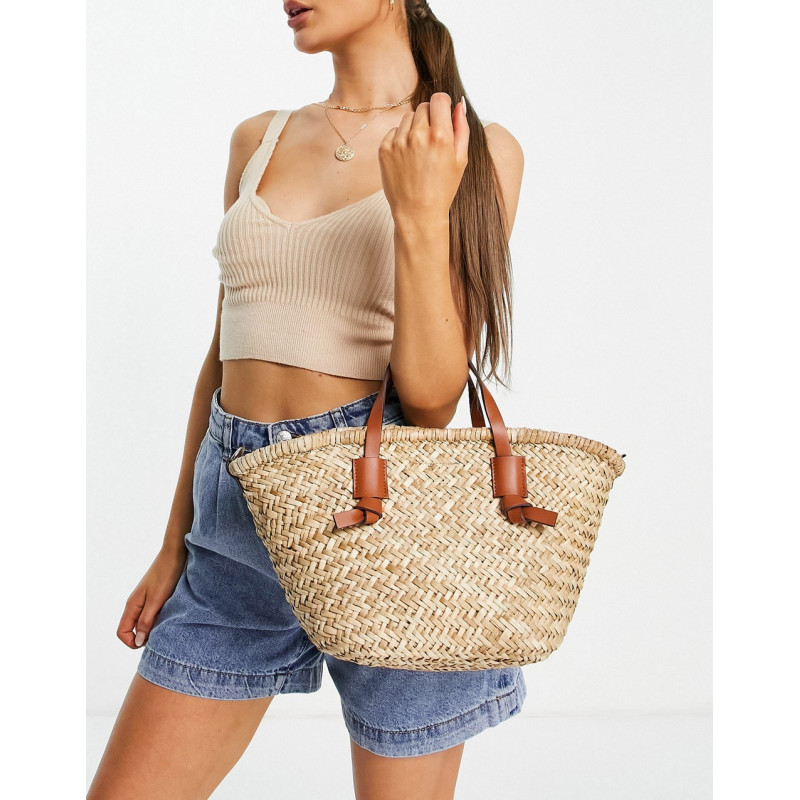 Mango straw bag basket bag...