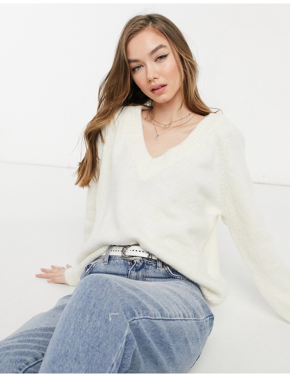 Bershka v-neck fluffy...