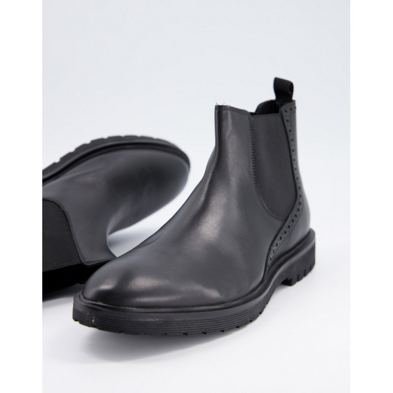 Dune chunky chelsea boots...