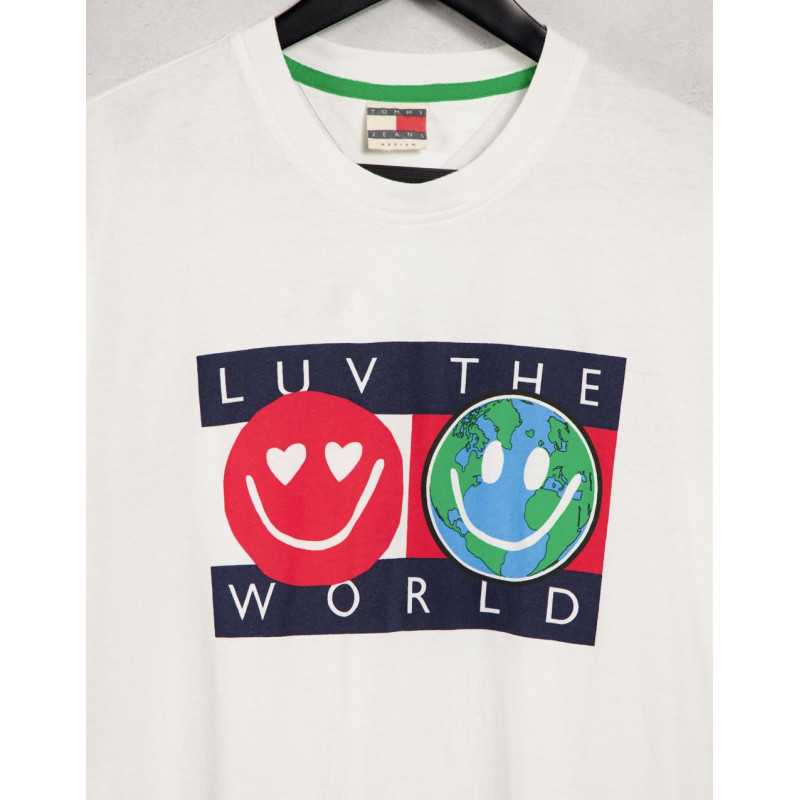 Tommy Jeans Luv the world...