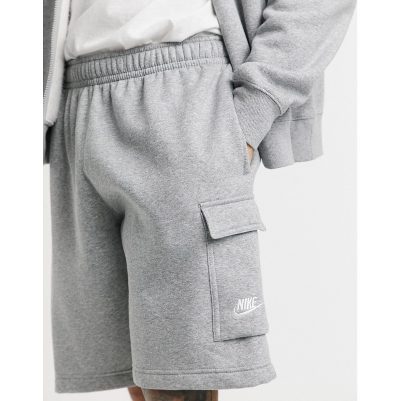 Nike Club cargo shorts in grey