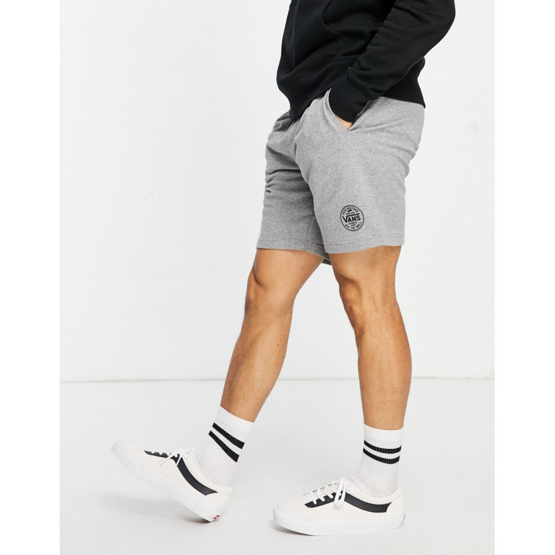 Vans Logo Fleece shorts in...