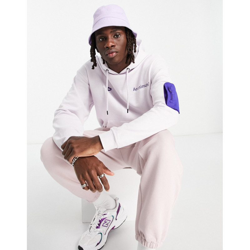 Arcminute hoodie in lilac...