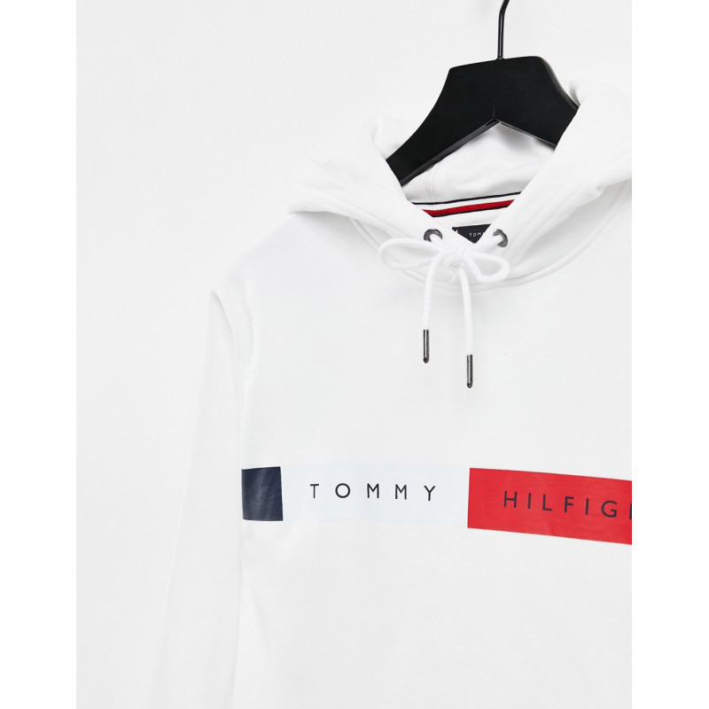 Tommy Hilfiger icon chest...