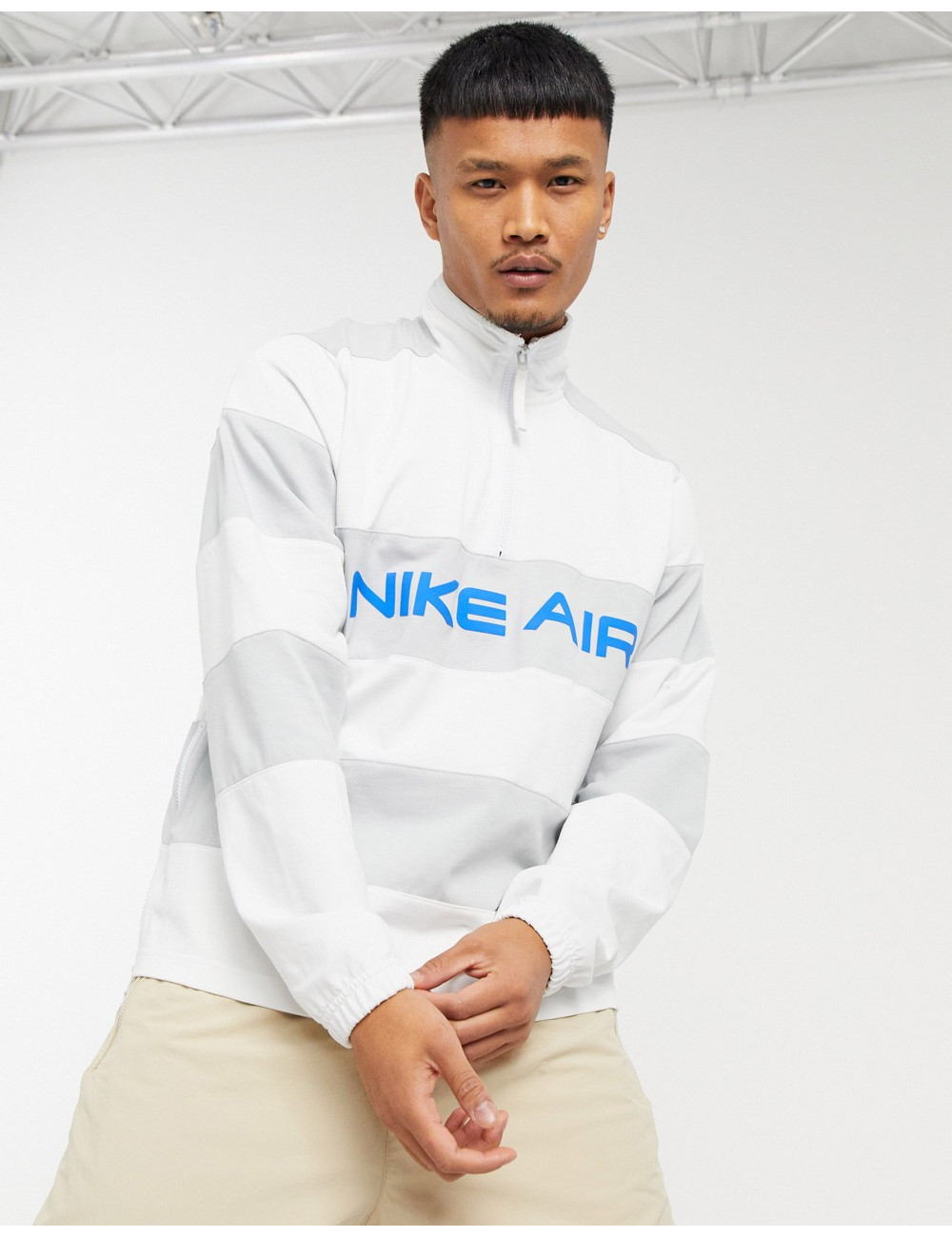 Nike Air half-zip overhead...