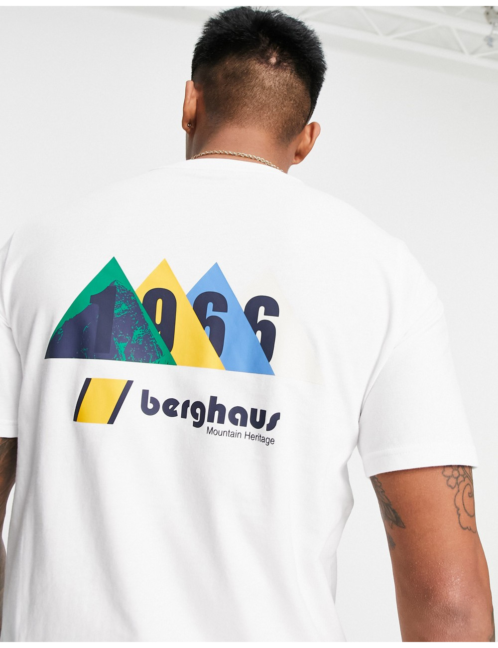 Berghaus 1966 logo t-shirt...