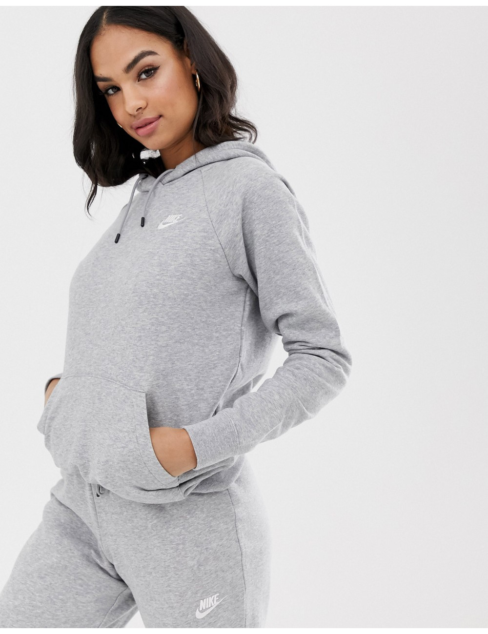 Nike Essentials hoodie in grey