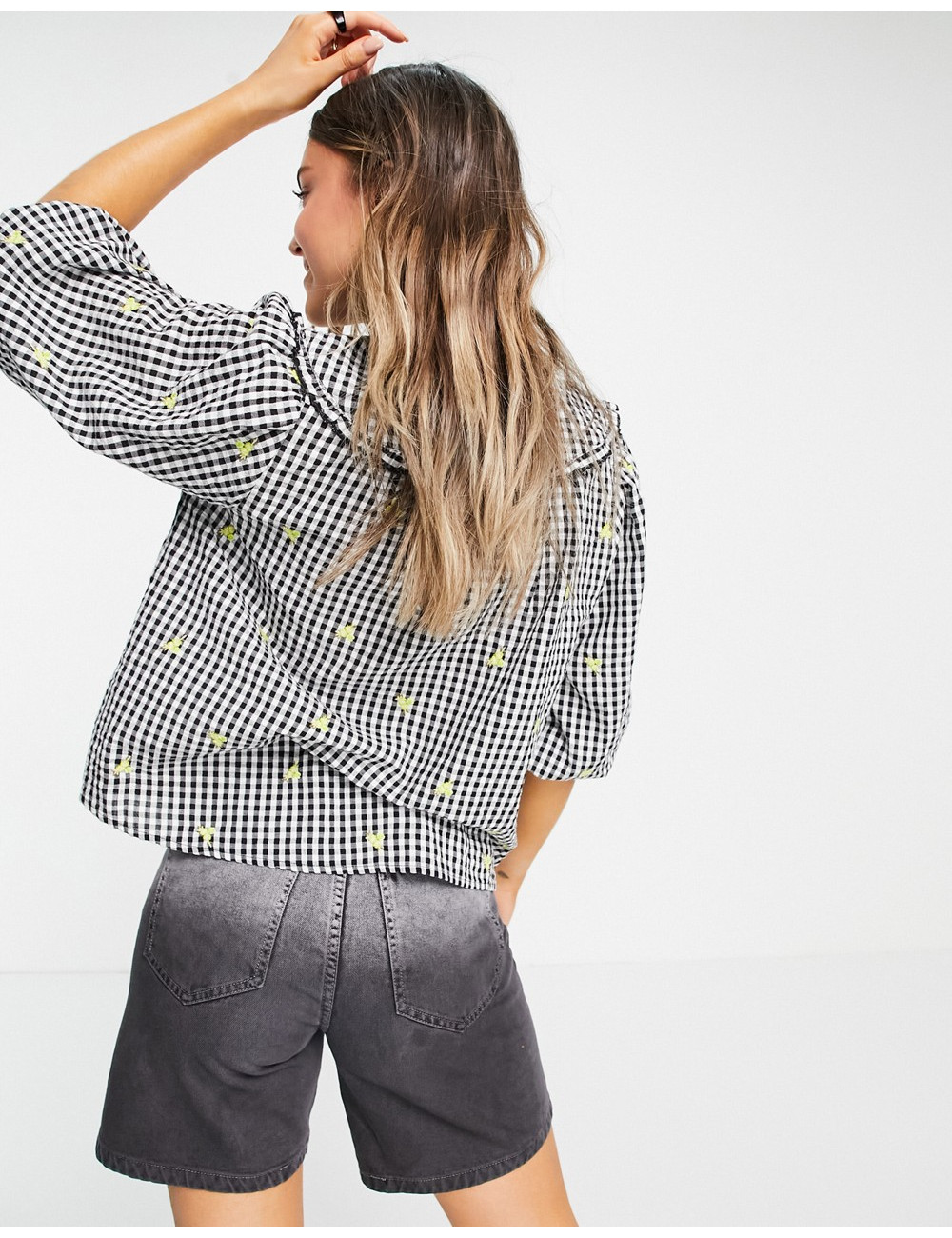 New Look gingham blouse...
