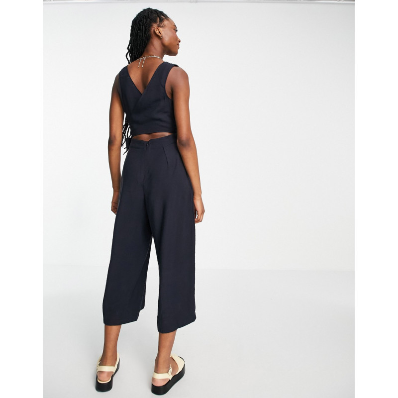 Gilli jumpsuit with open...