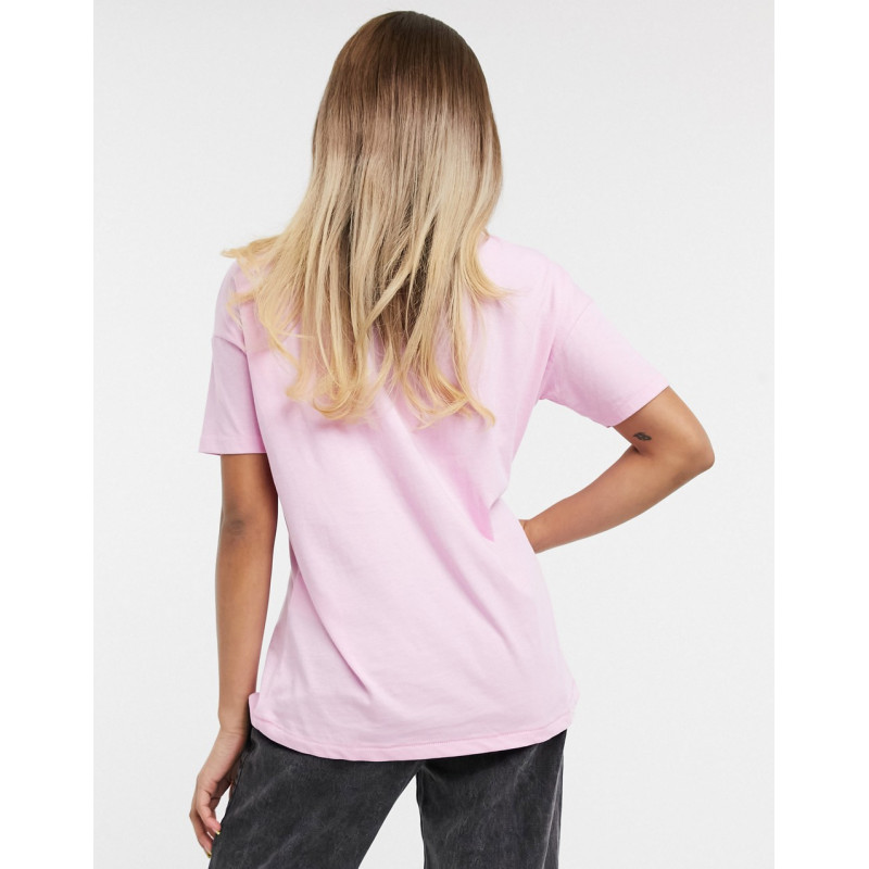 Only Petite t-shirt in pink