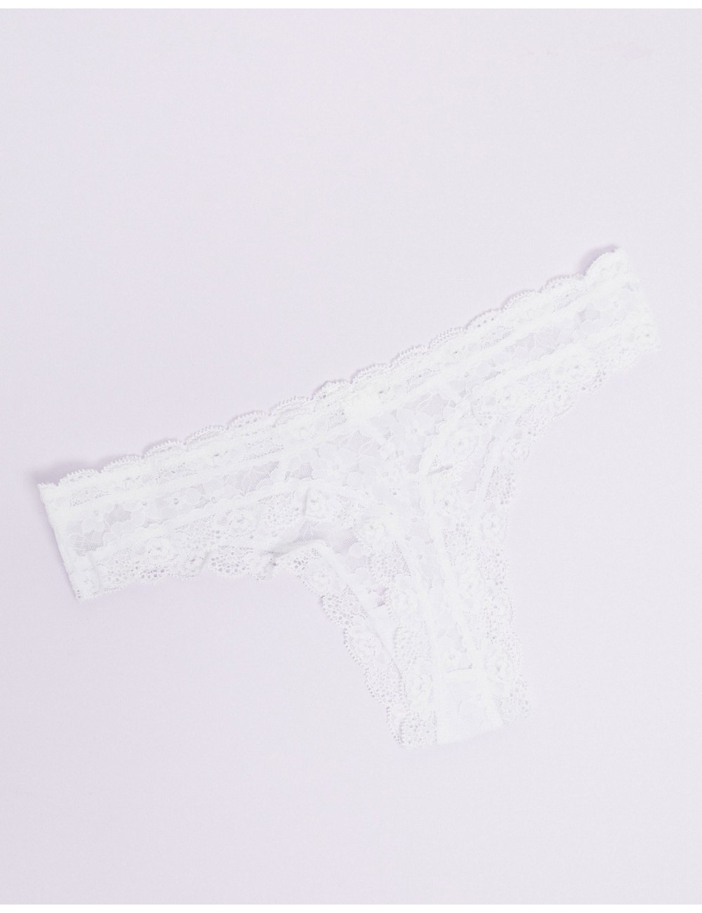 New Look 3 pack lace thongs
