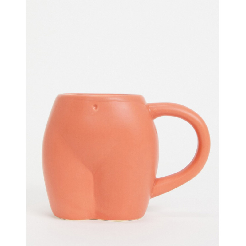 Typo butt mug in terracotta