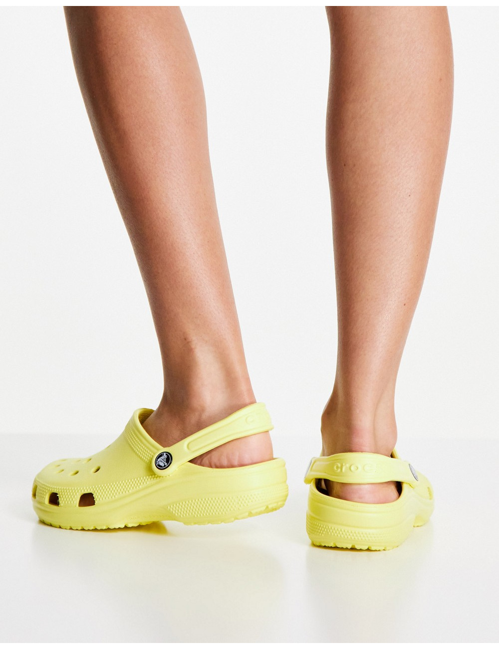 Crocs classic shoes in banana