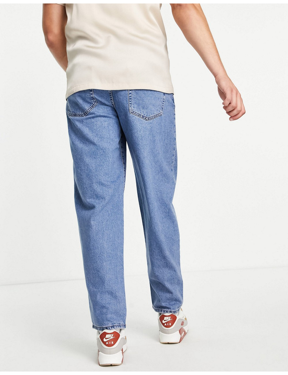 ASOS DESIGN baggy jeans in...