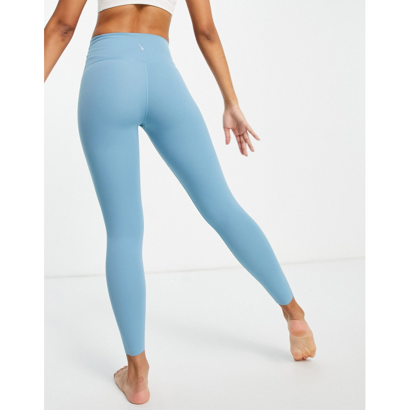 Nike Yoga luxe 7/8 leggings...