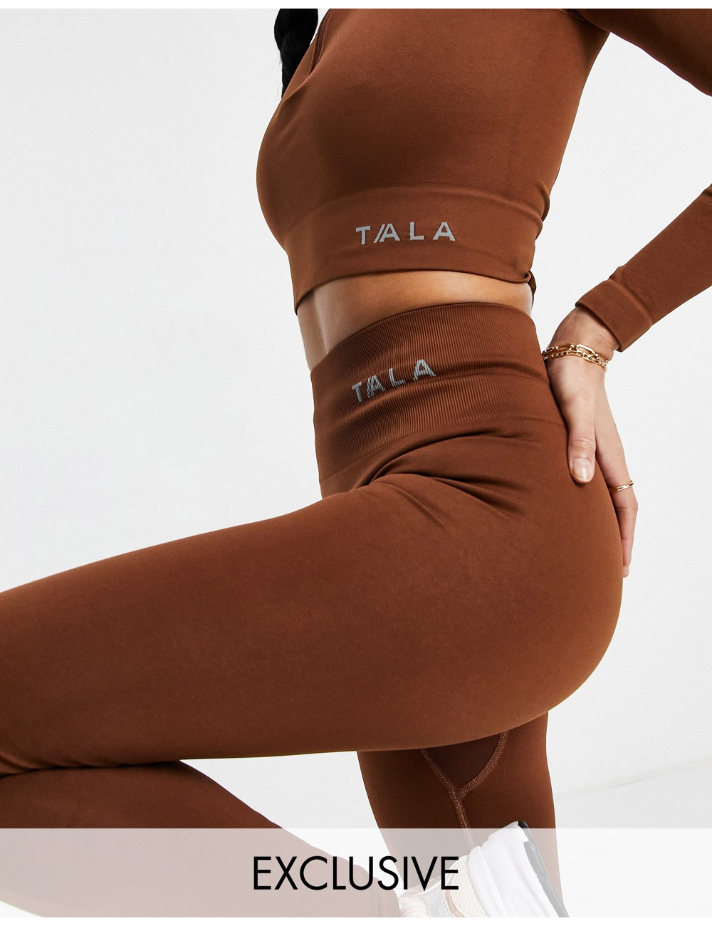 Tala + The Zinnia Legging from Tala