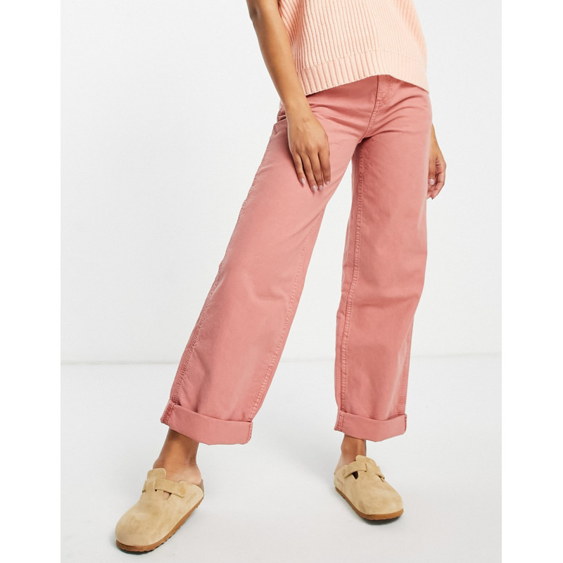 ASOS DESIGN slouchy chino...