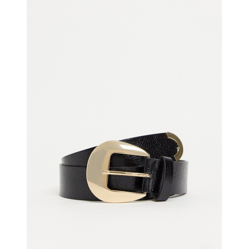 Mango belt with gold buckle...
