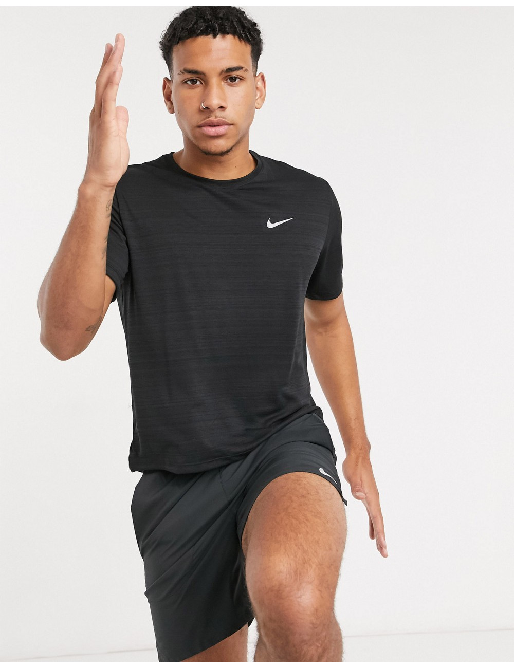Nike Running miler t-shirt...