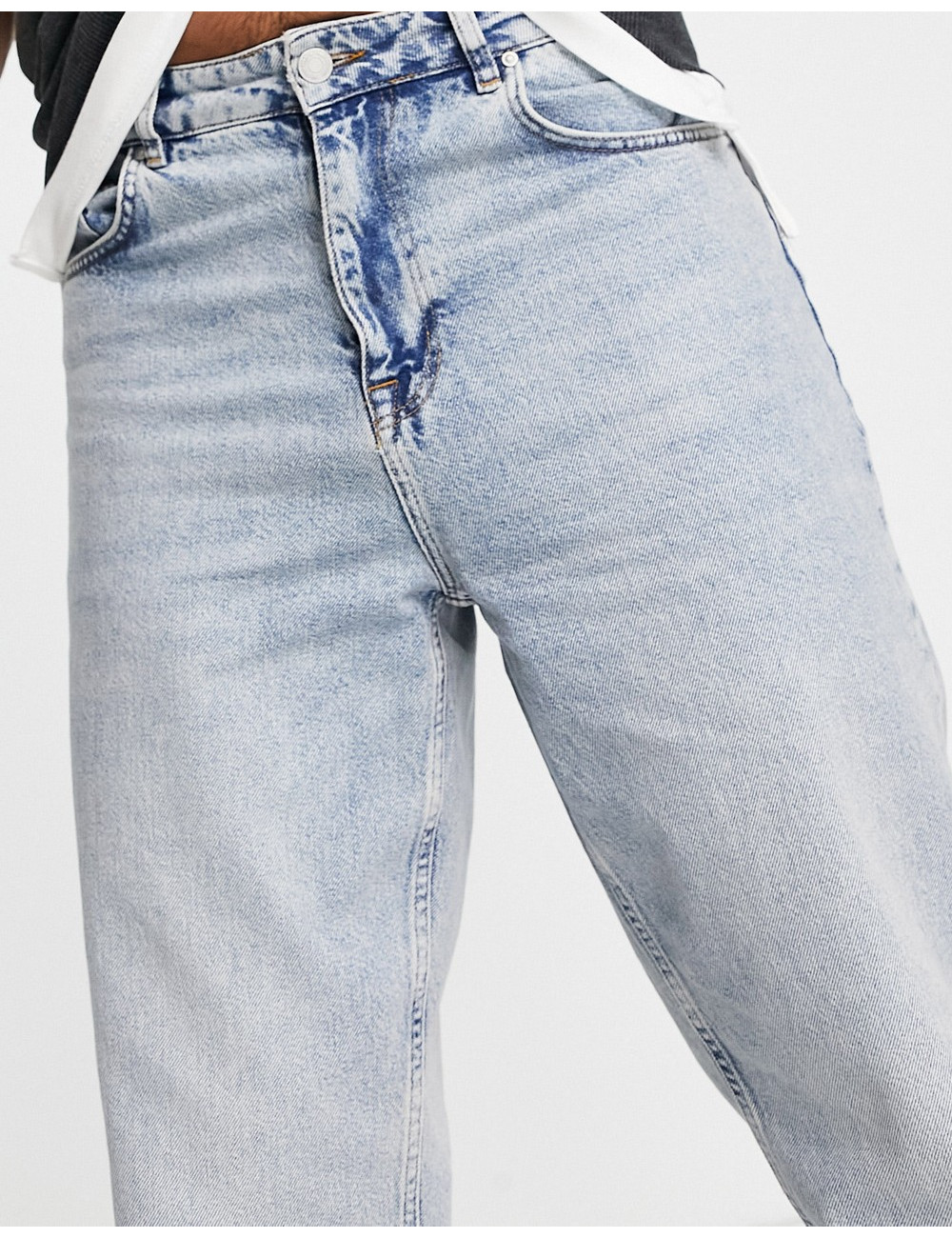 ASOS DESIGN relaxed jeans...