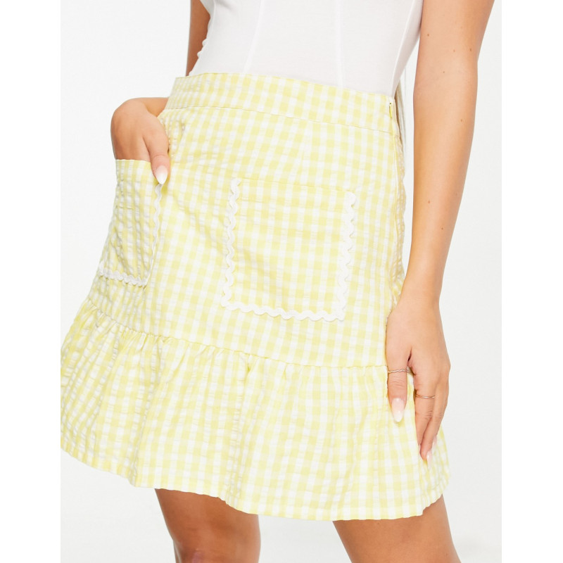 Neon Rose mini flippy skirt...