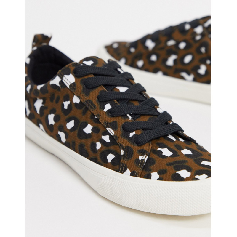 ASOS DESIGN Dunn lace up...