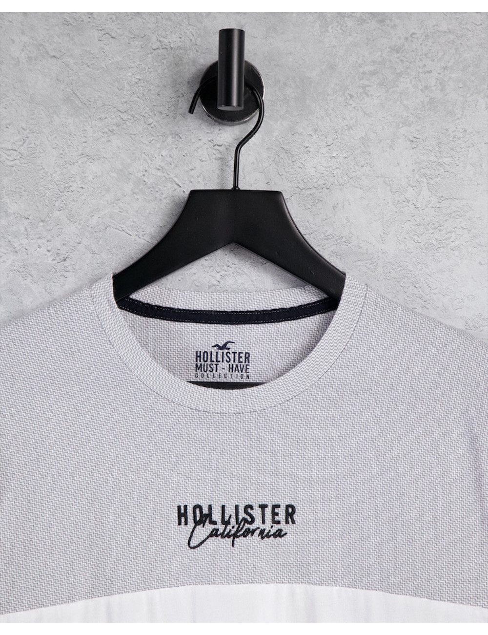 Hollister Exclusive to Asos...