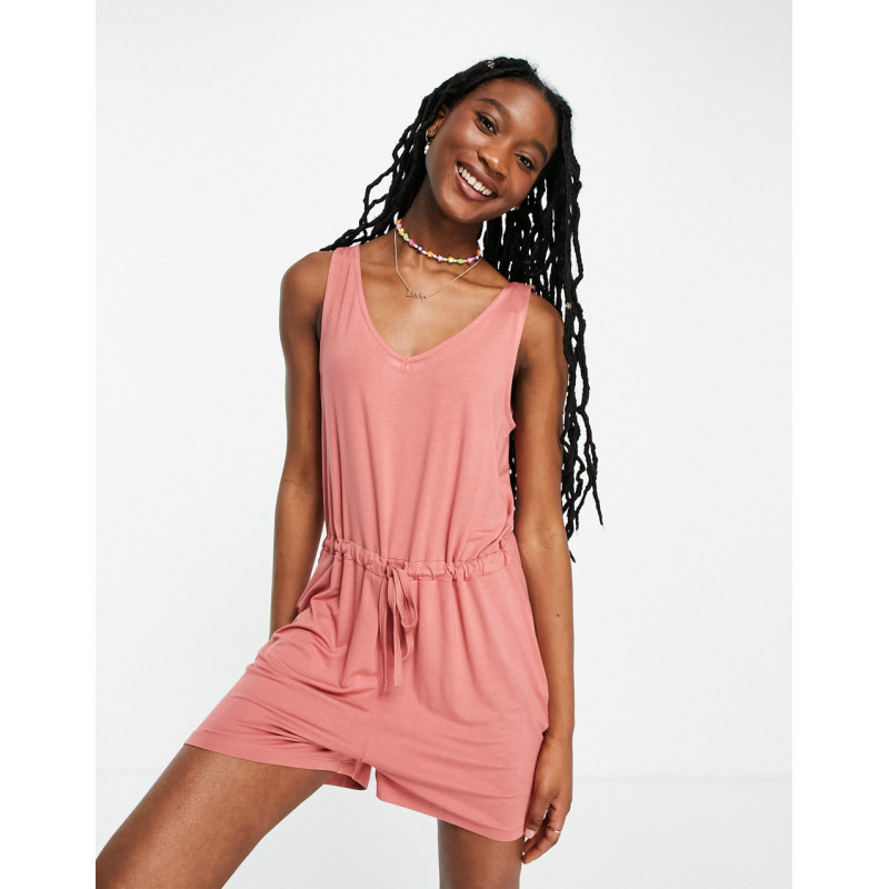 Pieces jersey playsuit in rose