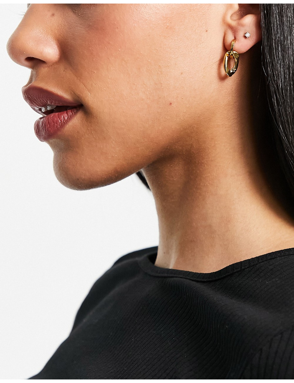 Orelia chain link earrings...