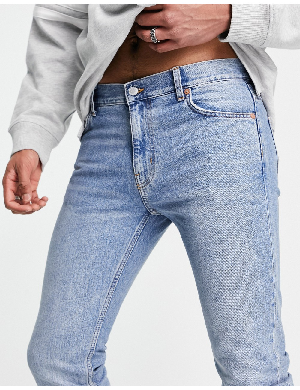 Weekday friday jeans in pop...